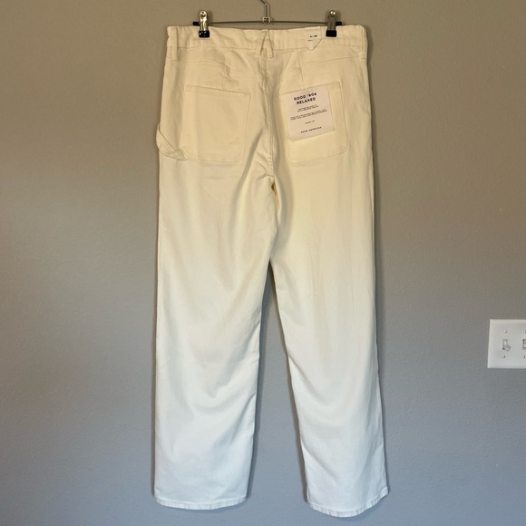 New! Good American Good 90s Relaxed Carpenter Jeans in Cloud White - 8/29 - Picture 4 of 7